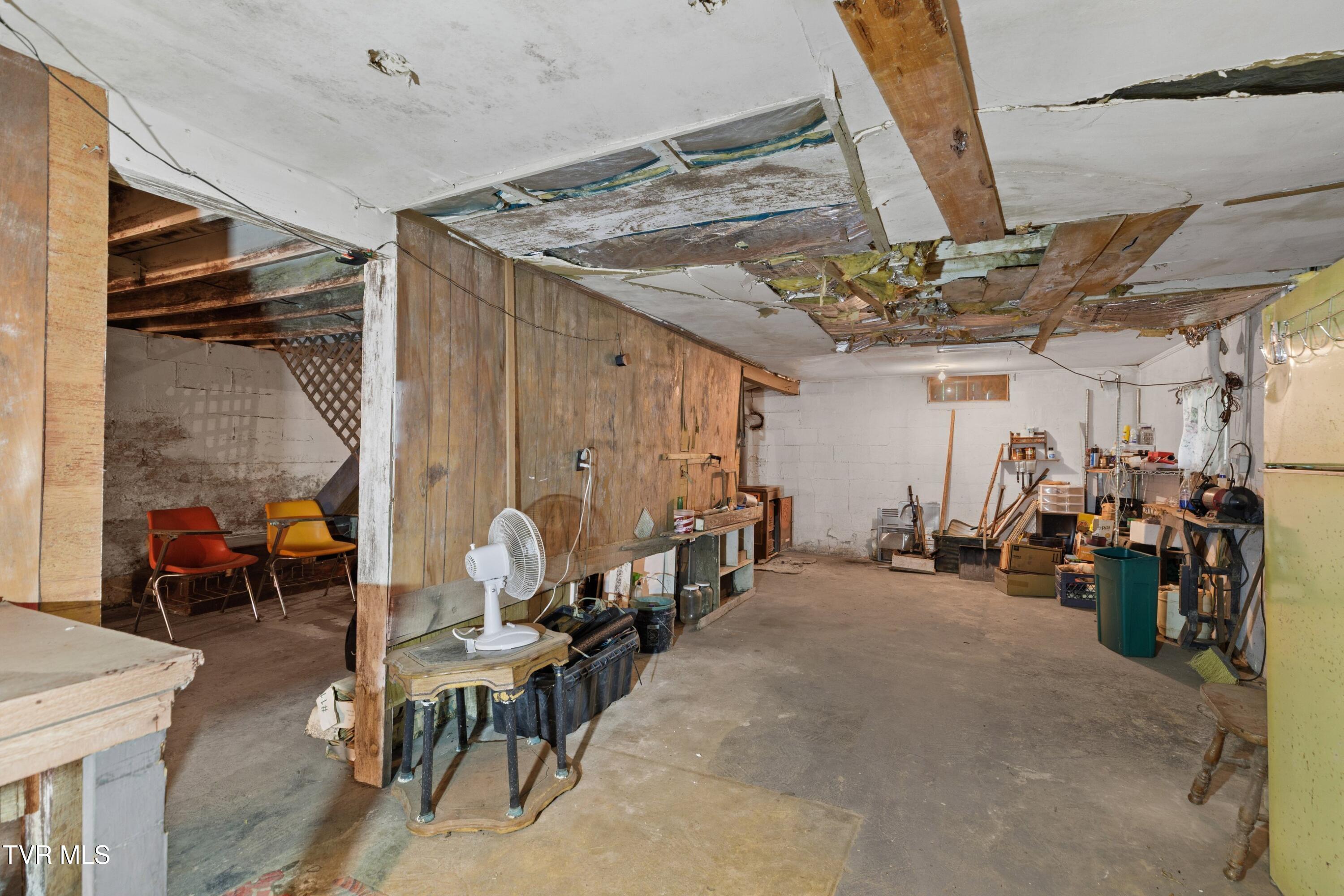 185 Trinity Lane Harrogate, TN 37752 - Photo 22 of 37 022-185TrinityLane-Harrogate-TN-37752-SM