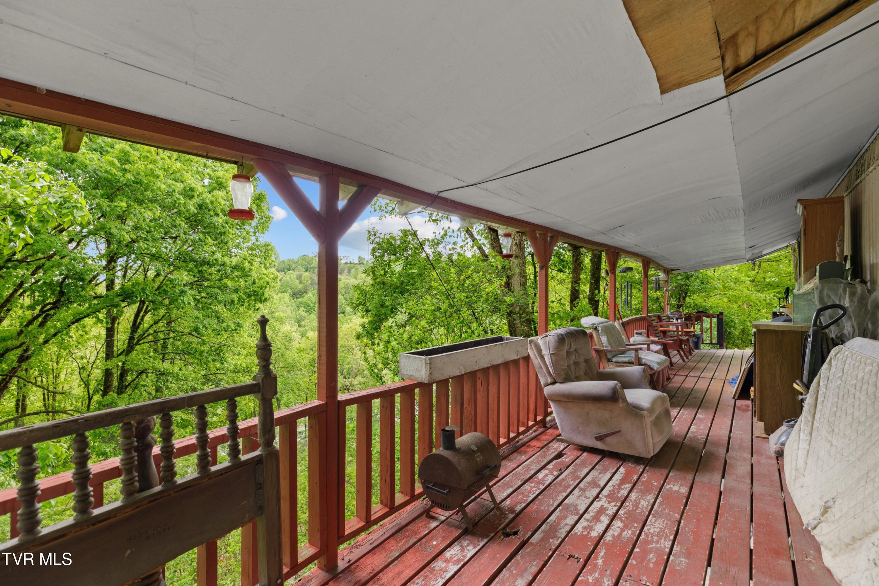 185 Trinity Lane Harrogate, TN 37752 - Photo 25 of 37 025-185TrinityLane-Harrogate-TN-37752-SM
