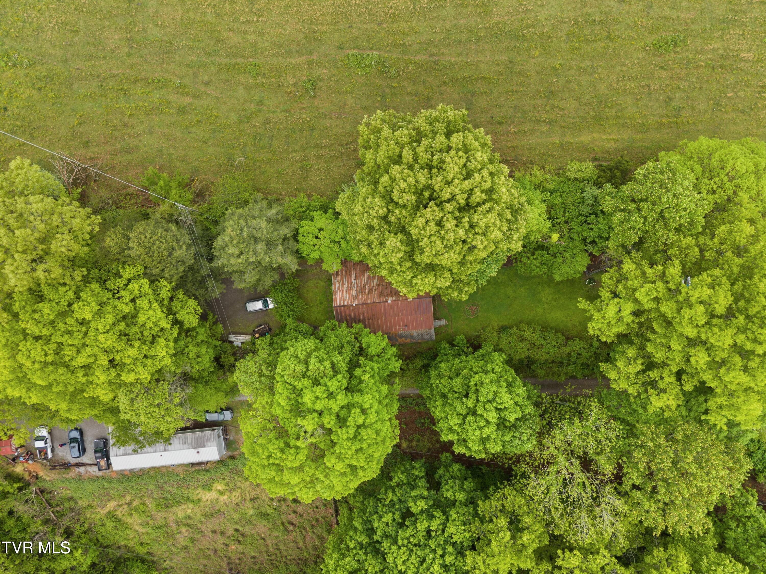 185 Trinity Lane Harrogate, TN 37752 - Photo 36 of 37 036-185TrinityLane-Harrogate-TN-37752-SM