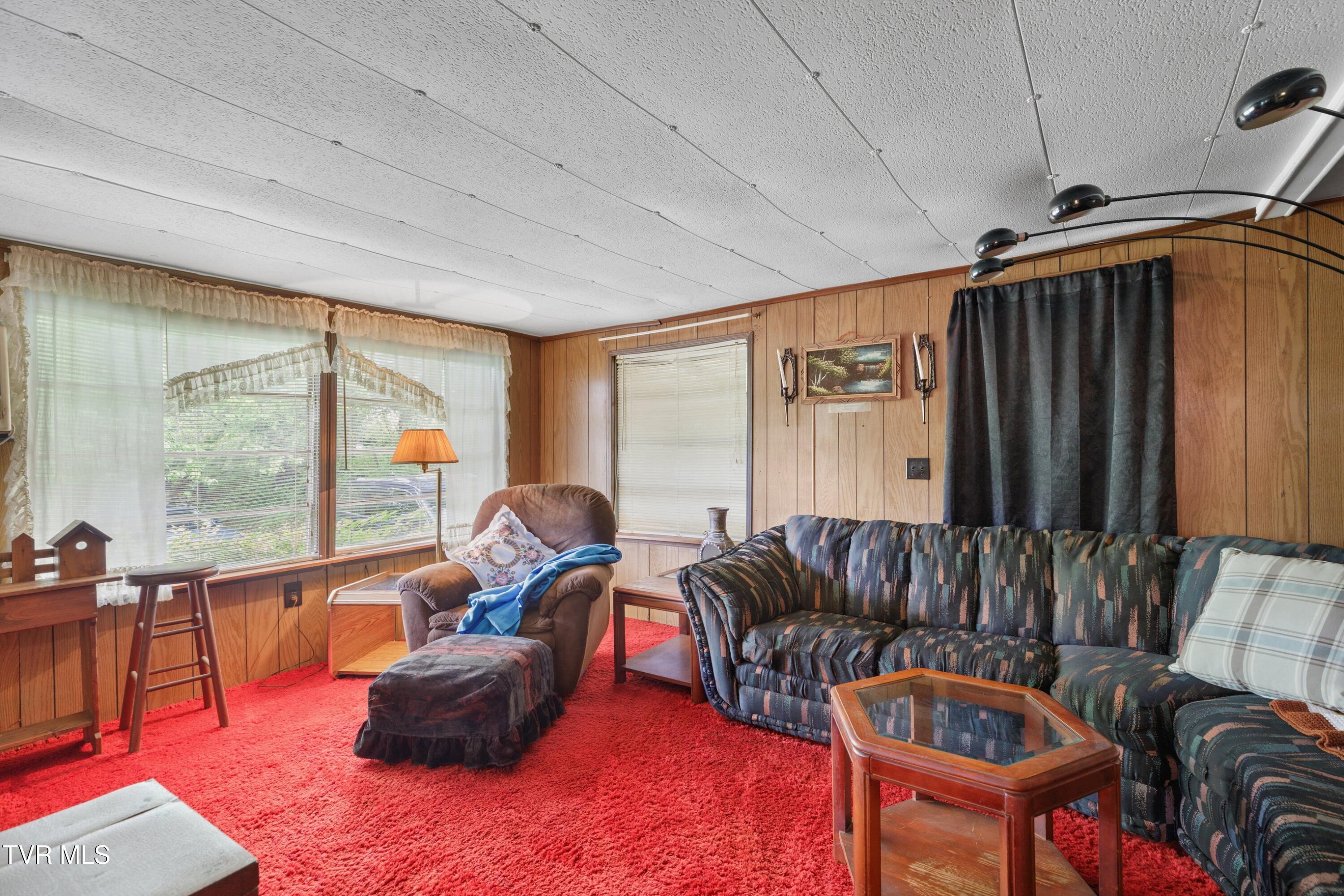 185 Trinity Lane Harrogate, TN 37752 - Photo 8 of 37 008-185TrinityLane-Harrogate-TN-37752-SM