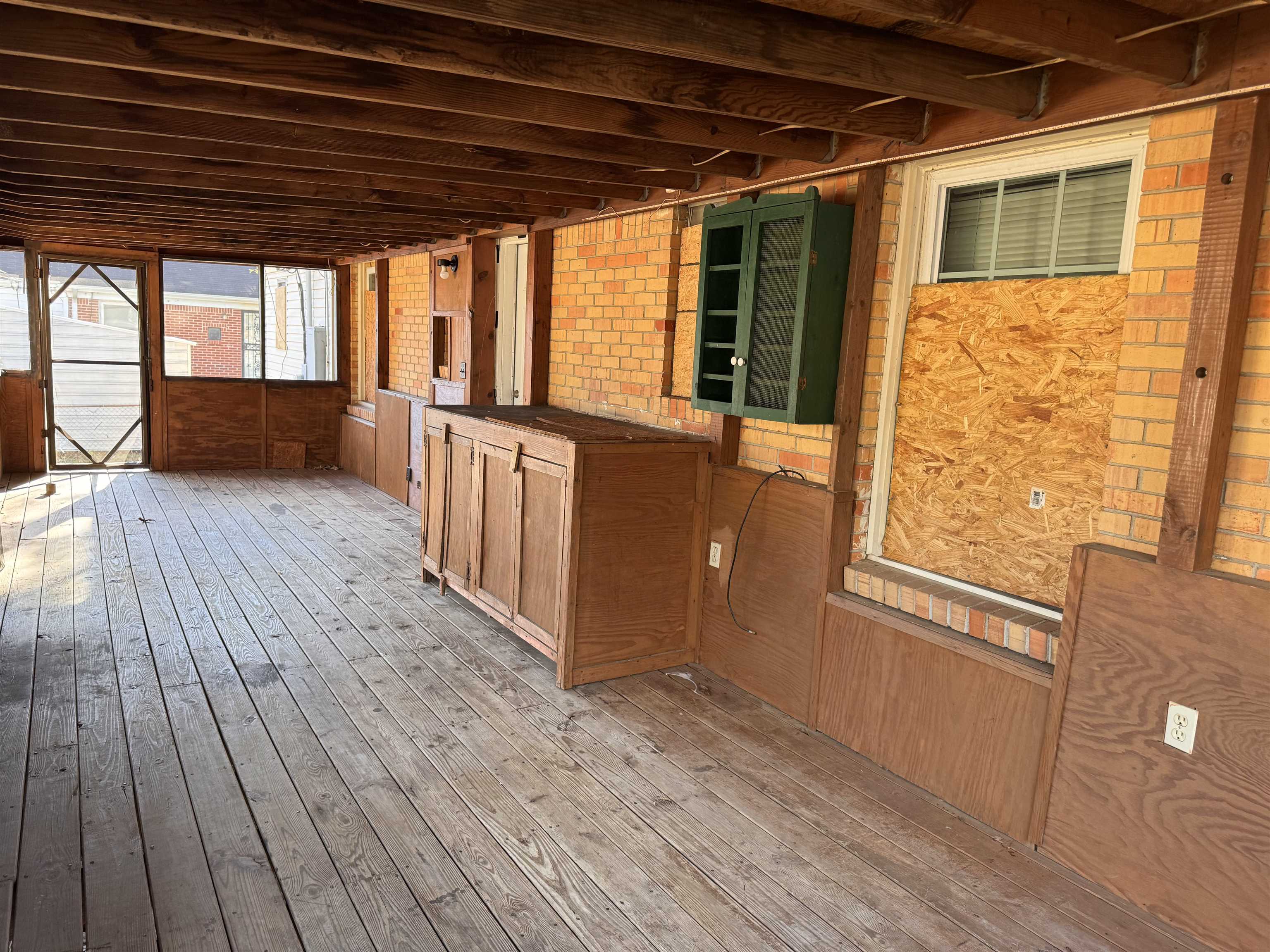 3788 Bishops Bridge Road Memphis, TN 38118 - Photo 20 of 22 a view of front door and deck of the house