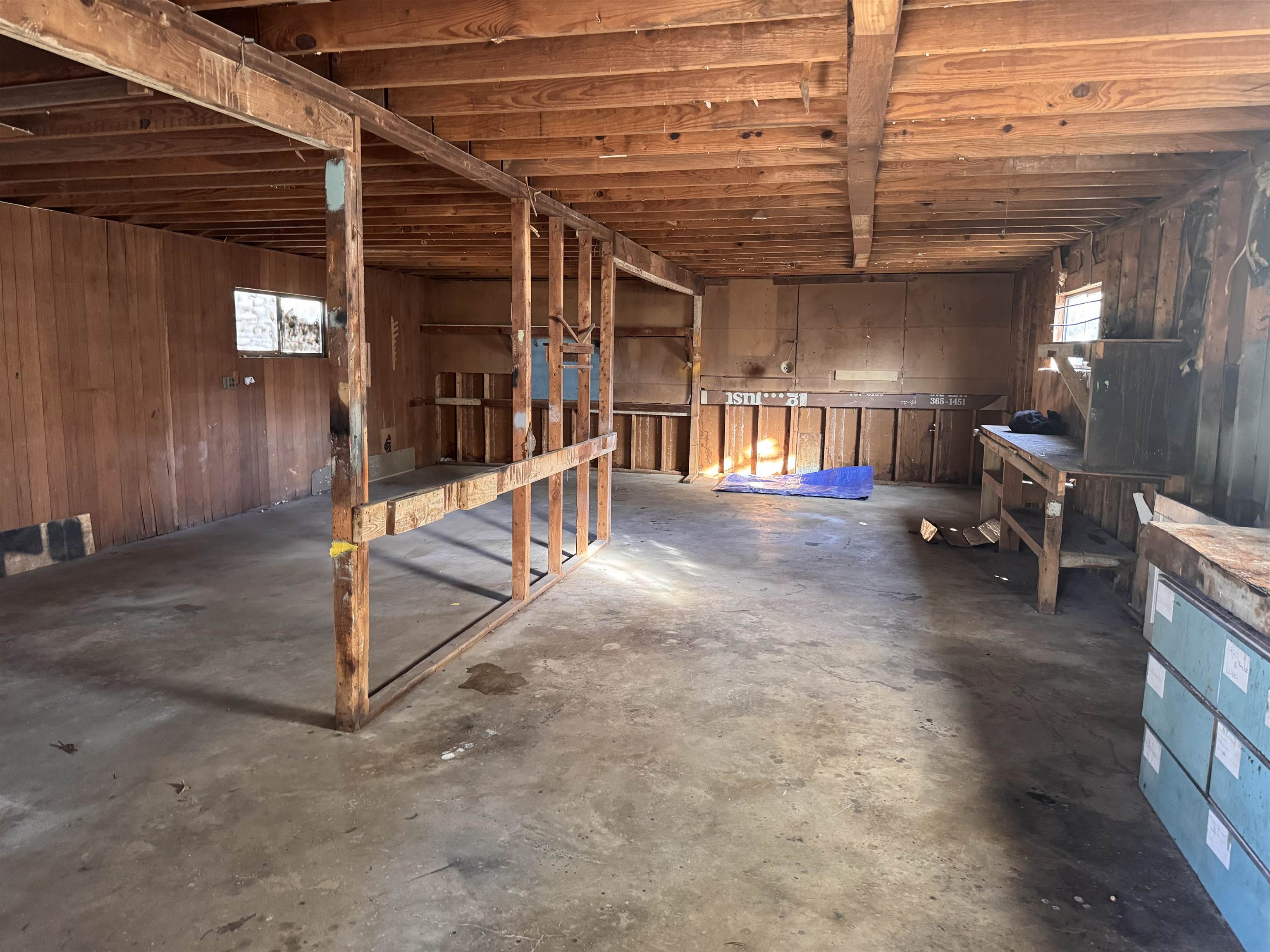 3788 Bishops Bridge Road Memphis, TN 38118 - Photo 22 of 22 a view of a porch with furniture and a yard