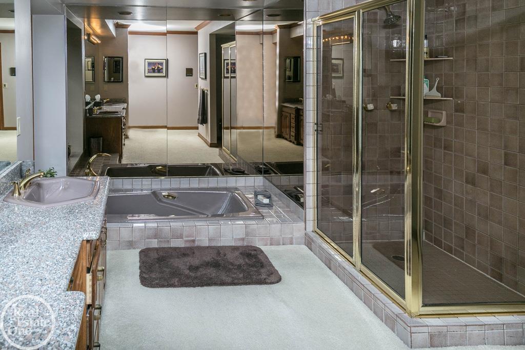 32411 Sutton Road New Baltimore, MI 48047 - Photo 25 of 42