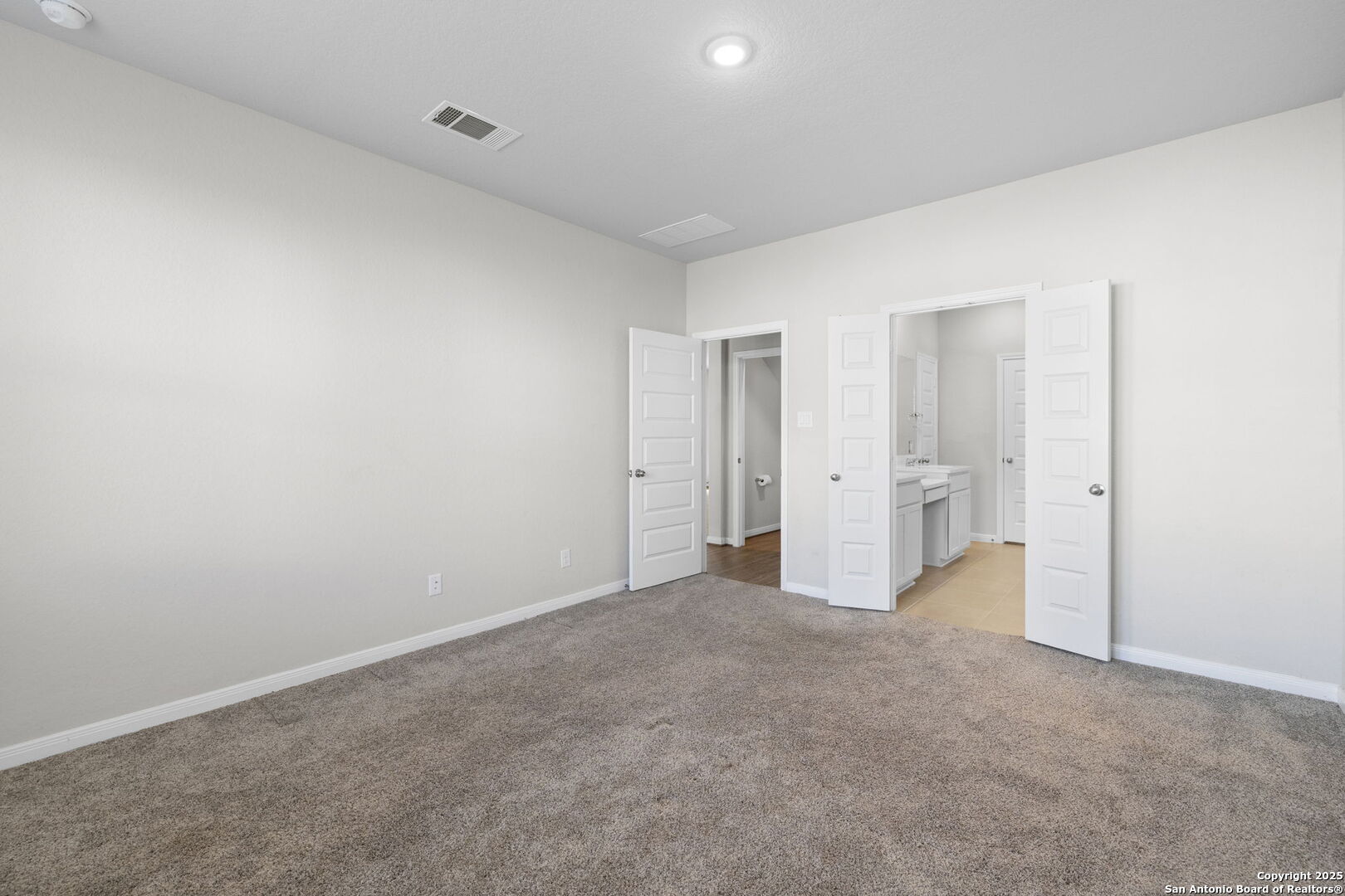 5139 Longhorn Converse, TX 78109 - Photo 21 of 46 a view of empty room