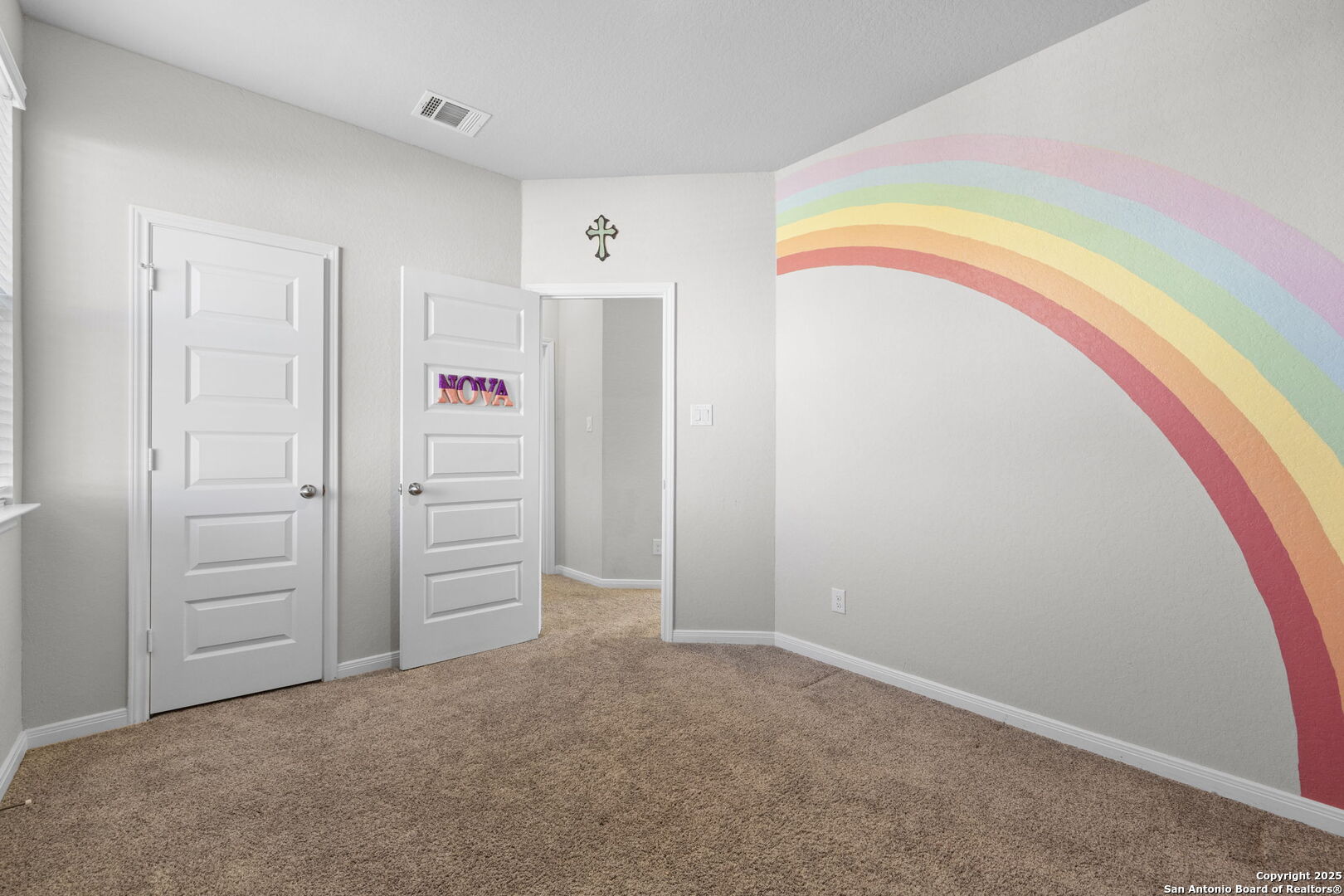 5139 Longhorn Converse, TX 78109 - Photo 33 of 46 an empty room with closet