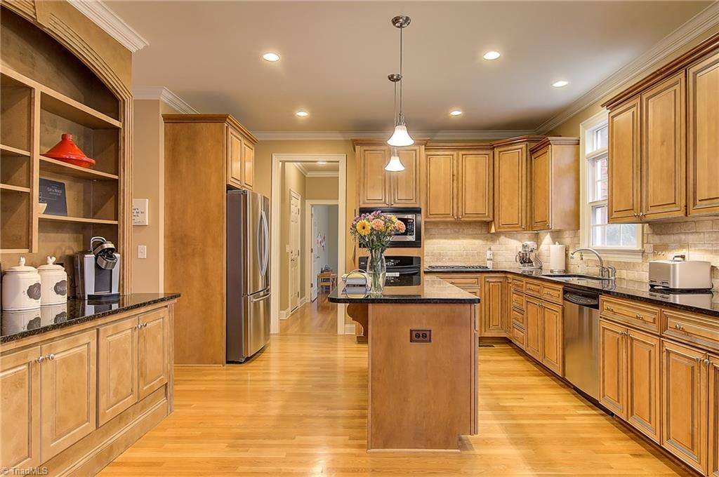 6103 Bar Court Oak Ridge, NC 27310 - Photo 14 of 28