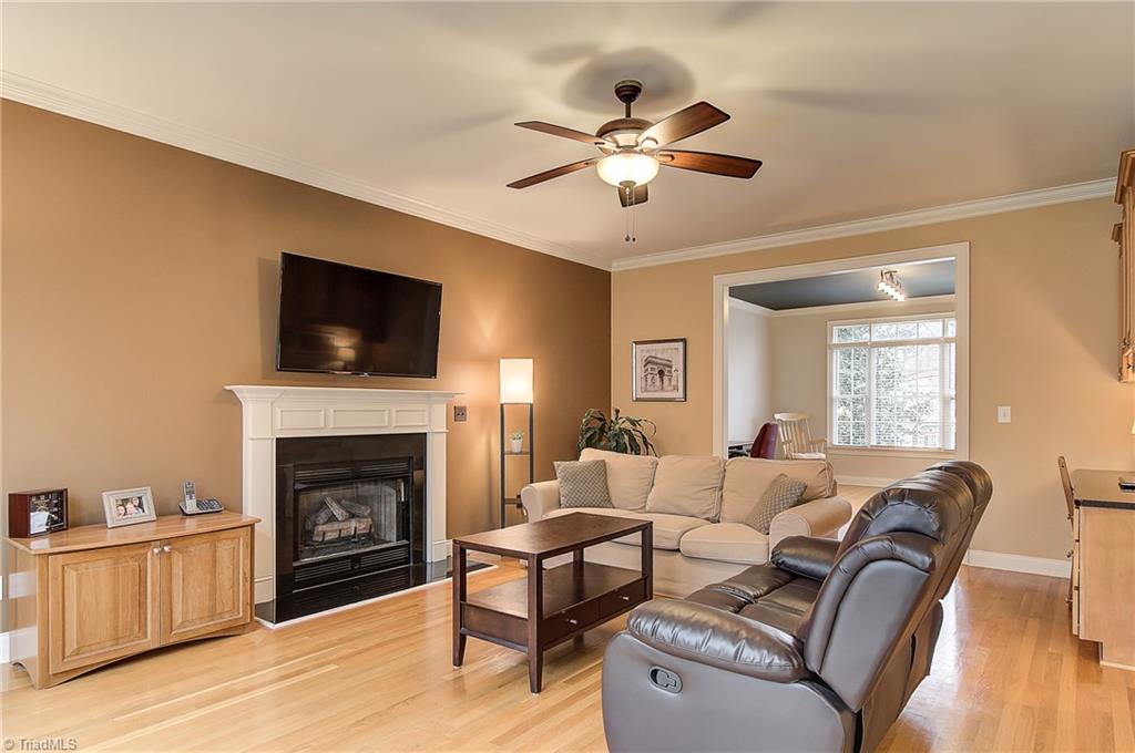 6103 Bar Court Oak Ridge, NC 27310 - Photo 10 of 28