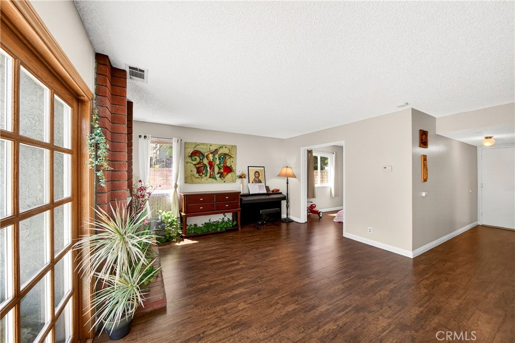 14 Rainbow Ridge Road Phillips Ranch, CA 91766 - Photo 18 of 39