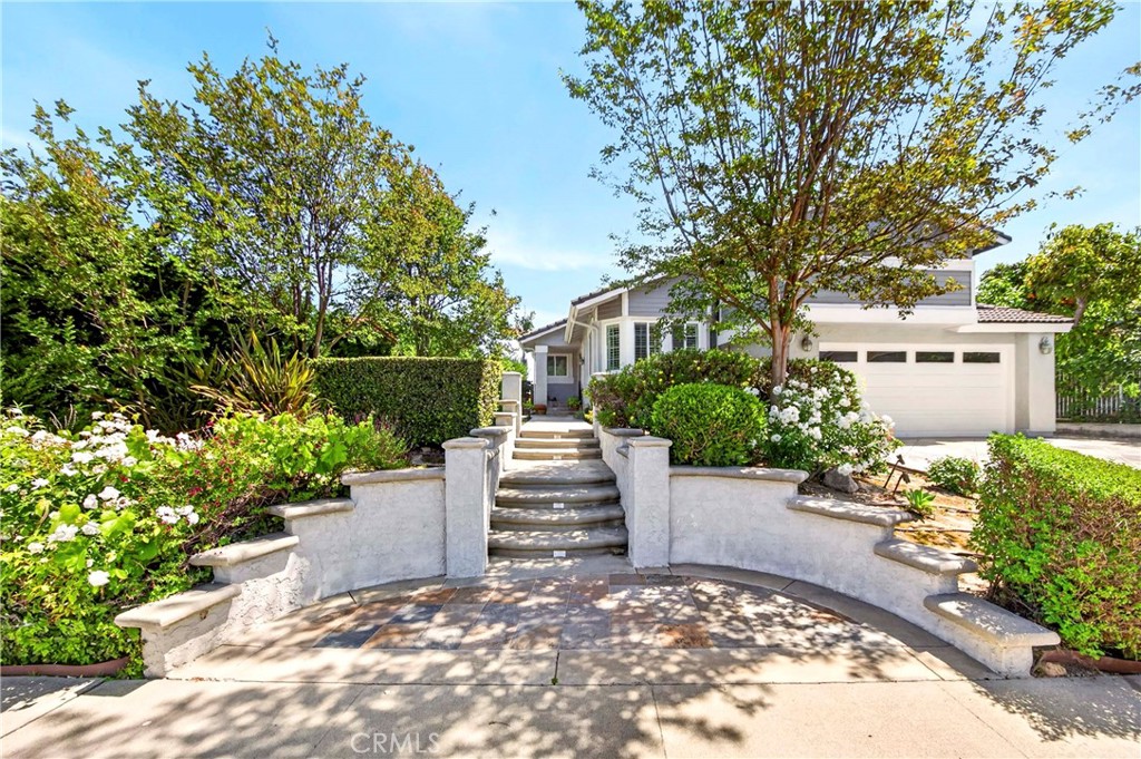 14 Rainbow Ridge Road Phillips Ranch, CA 91766 - Photo 2 of 39