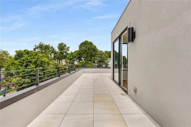 $615,000 | 105 Georgia Avenue Southeast, Unit 1, Atlanta, GA 30312