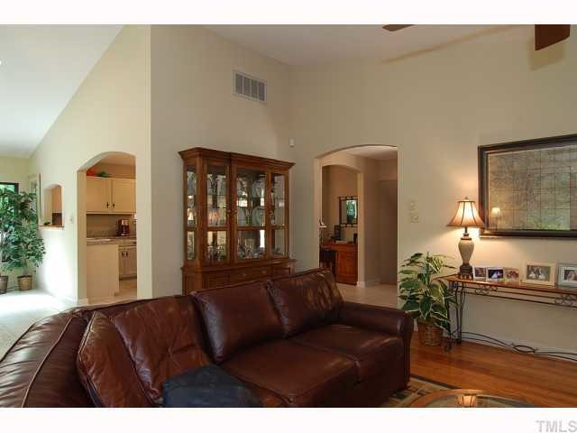 4609 Pebble Court Raleigh, NC 27613 - Photo 10 of 12