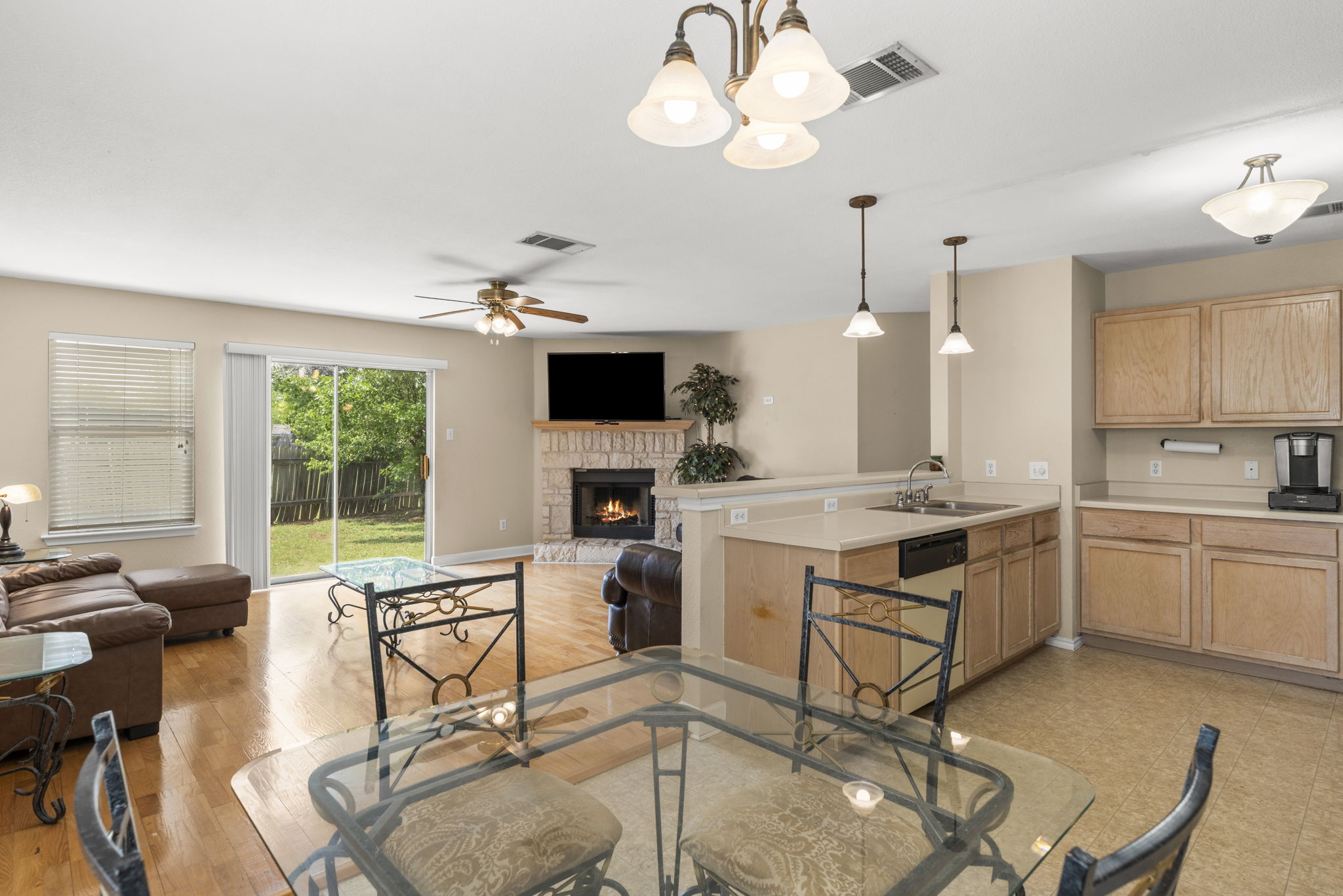 141 Sydney's Way Buda, TX 78610 - Photo 36 of 37