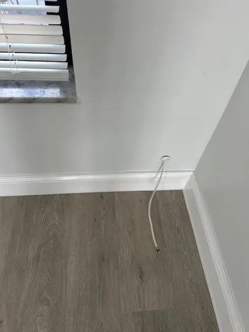 $1,899 | 1401 Northeast 57th Place, Unit 9, Fort Lauderdale, FL 33334