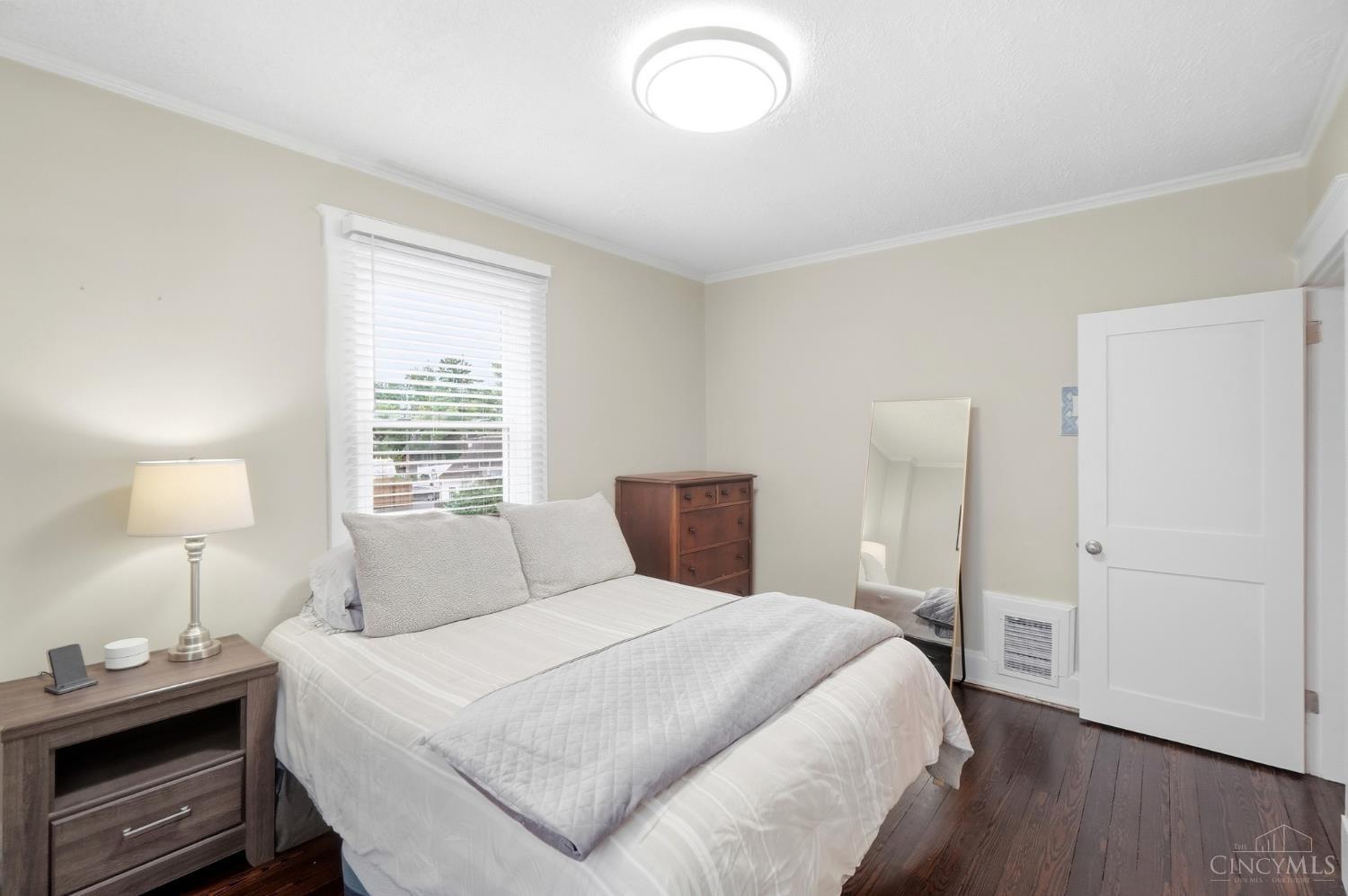 6224 Kincaid Road Cincinnati, OH 45213 - Photo 27 of 38 Gallery Image 27