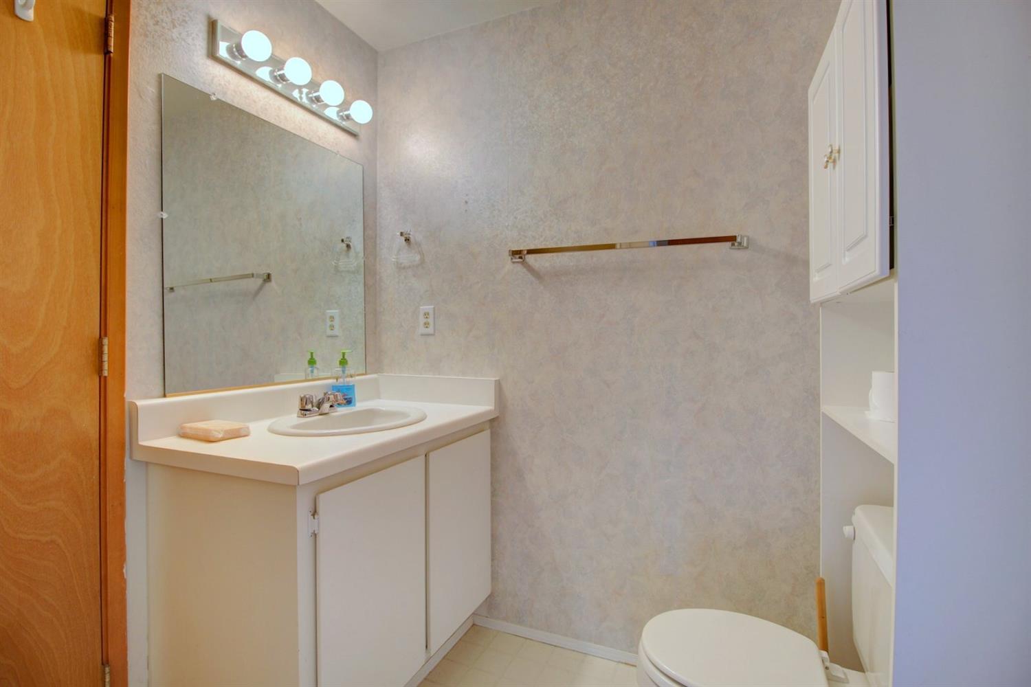 1399 Brownsboro-Meridian Road Eagle Point, OR 97524 - Photo 13 of 35 Additional Photo