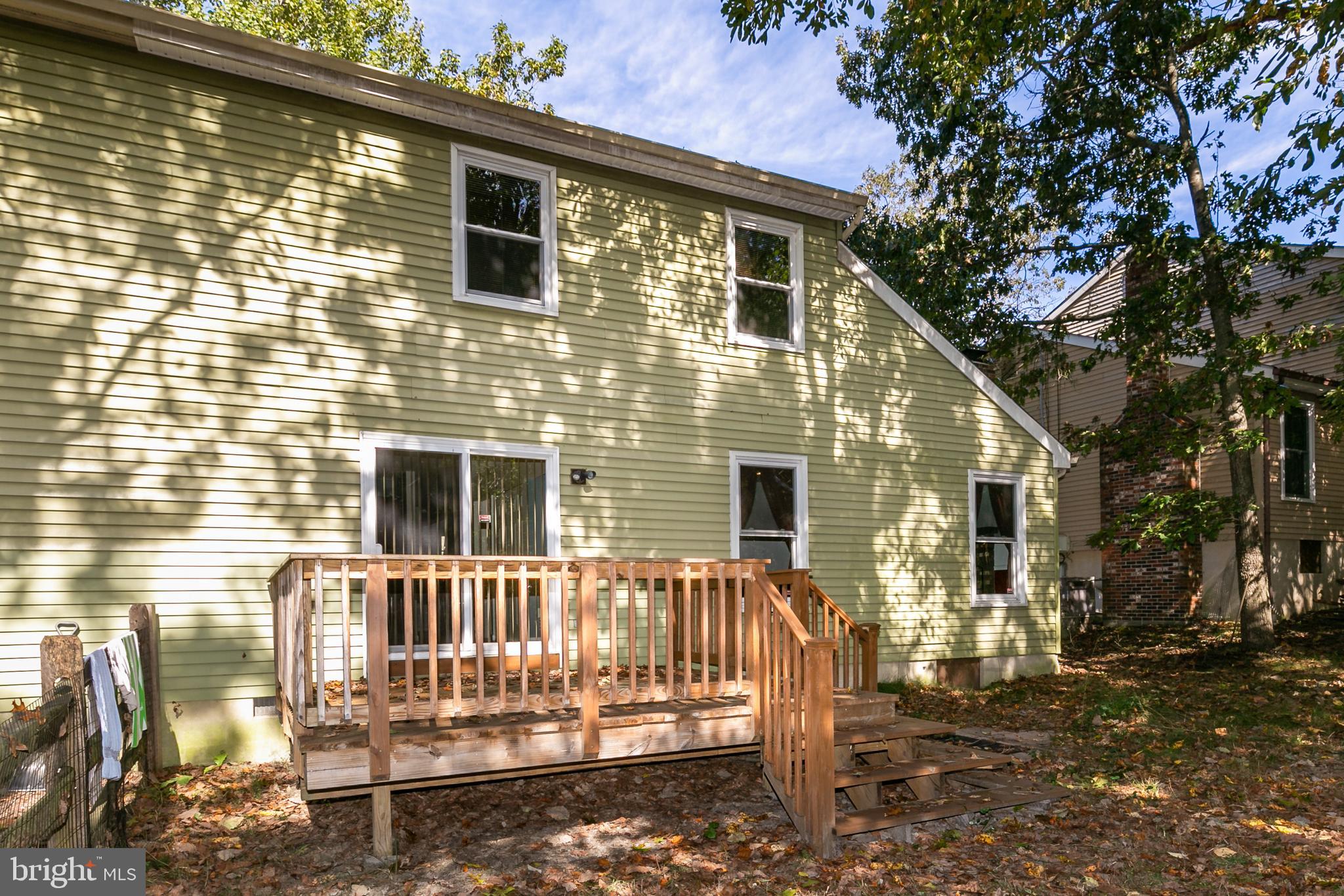 551 Fairview Road Medford, NJ 08055 - Photo 20 of 28 Back of Home and Deck