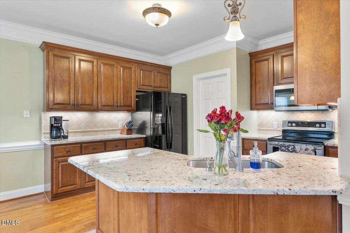 184 Travel Lite Drive Raleigh, NC 27603 - Photo 13 of 38 kitchen