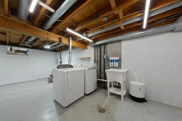 $246,200 | 205 2nd Street Southwest, Medford, MN 55049