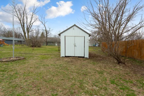 $246,200 | 205 2nd Street Southwest, Medford, MN 55049