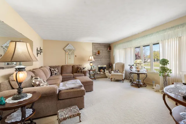 $275,000 | 1100 Echo Lane, Bluffton, IN 46714