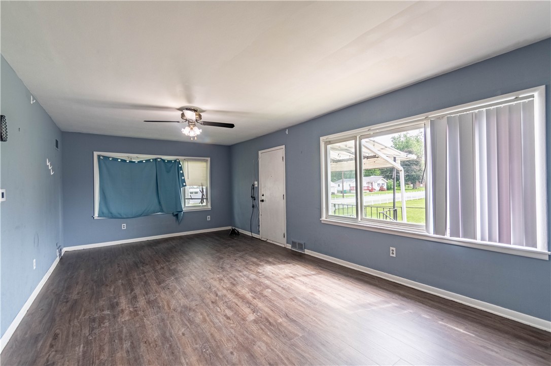 2499 East Logan Street Decatur, IL 62526 - Photo 4 of 15