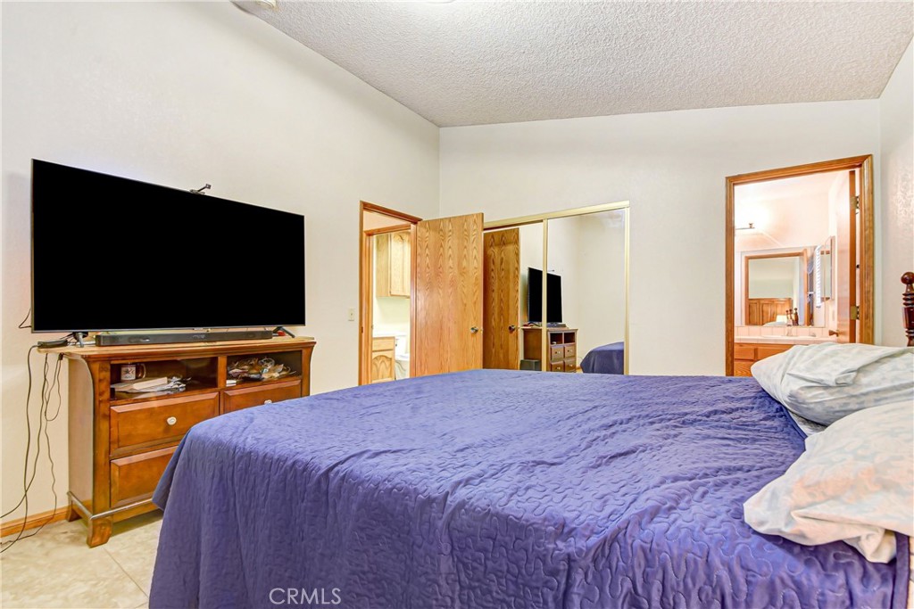3871 Roxbury Drive Hemet, CA 92545 - Photo 8 of 11 Gallery Image 8