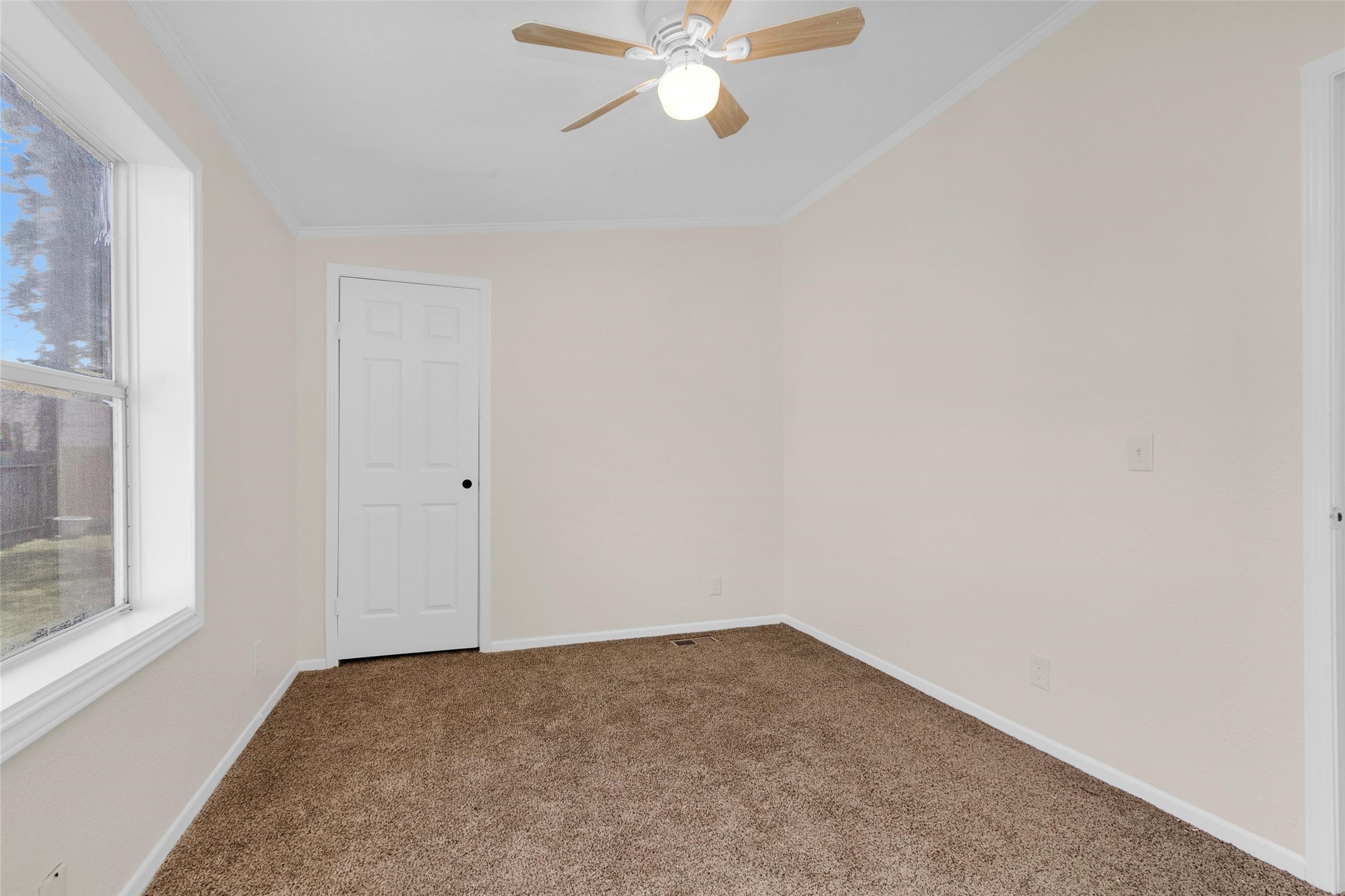 10027 Berrypatch Lane Tomball, TX 77375 - Photo 12 of 35