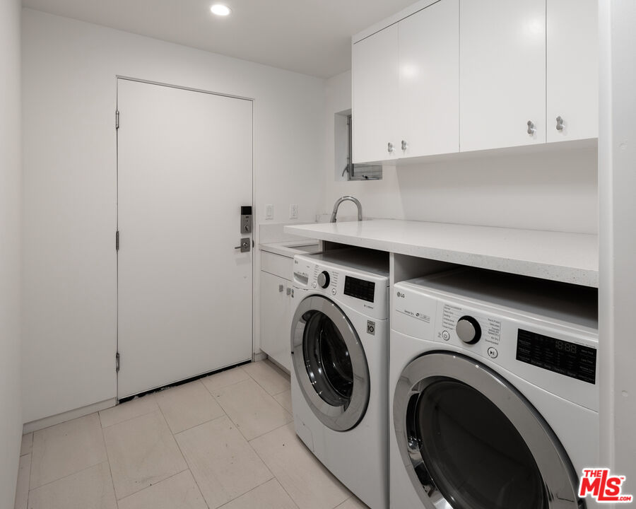 35 Wavecrest Avenue Venice, CA 90291 - Photo 28 of 33