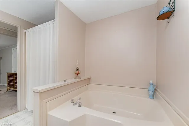 $280,000 | 5013 Friendship Circle Road, East Bend, NC 27018