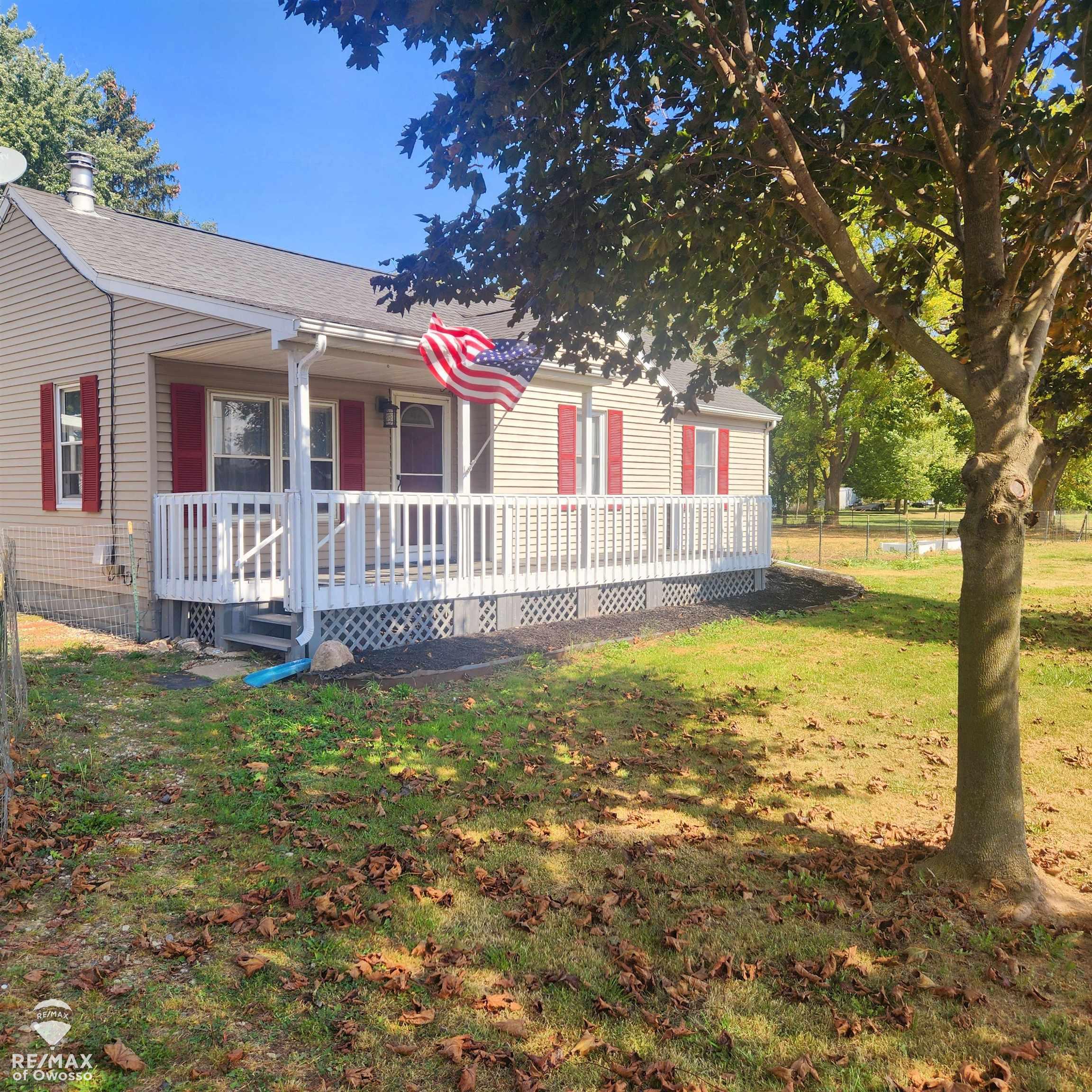 1415 East Riley Road Owosso, MI 48867 - Photo 1 of 1 50156051-bad2944e-dd9f-44cf-9c1c-3a376d573544.JPG