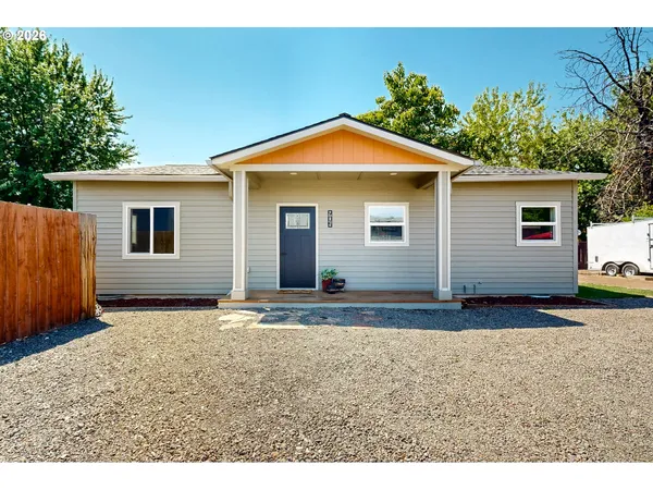$279,900 | 905 Cowl Street, Milton Freewater, OR 97862