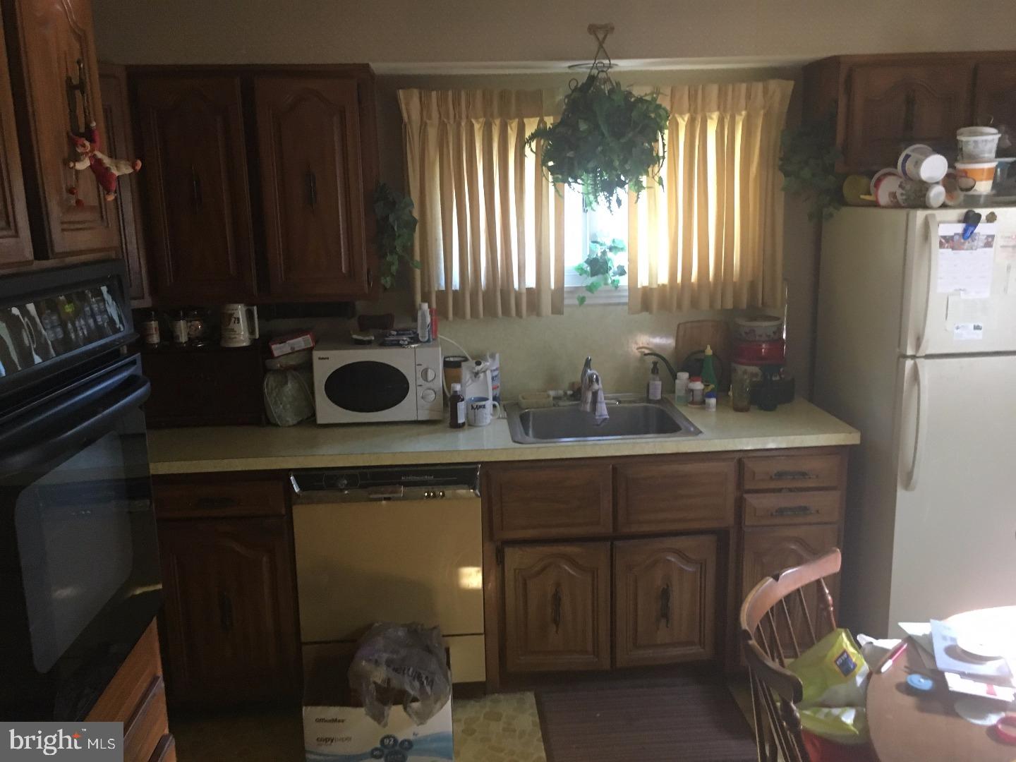 216 Cowbell Road Willow Grove, PA 19090 - Photo 8 of 17 Gallery Image 8