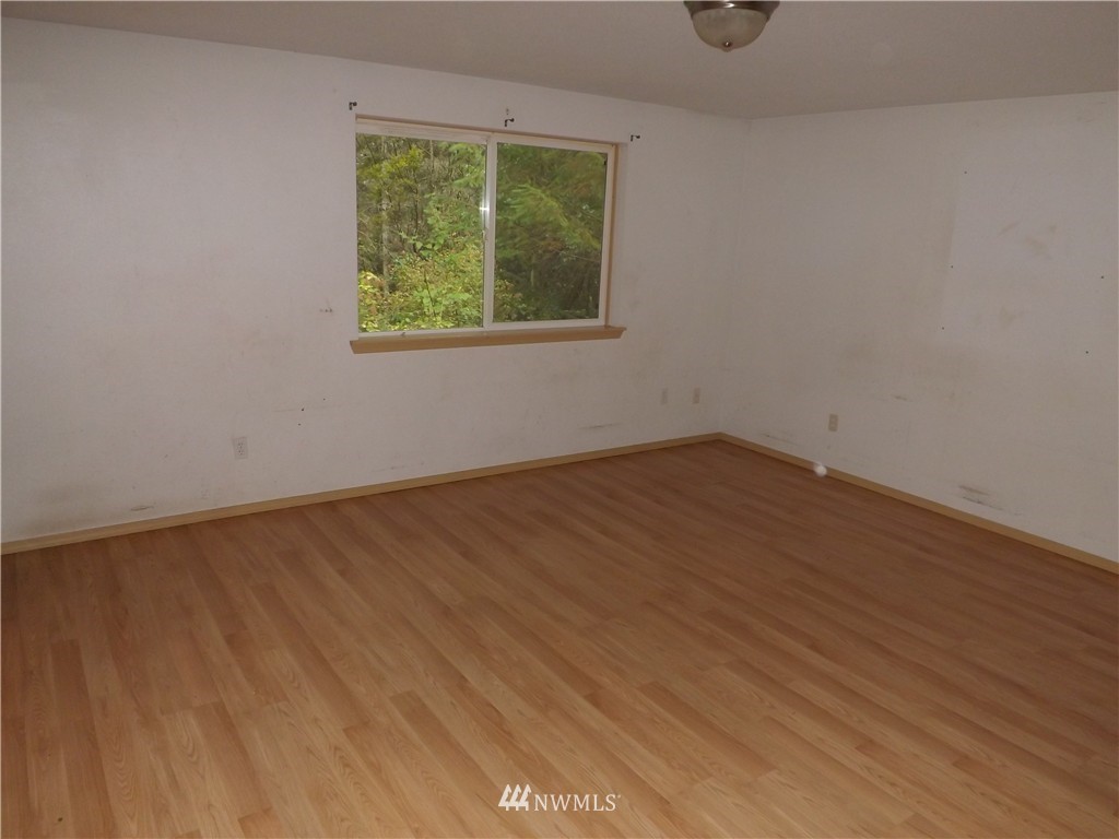 74 Northeast Hurd Road Belfair, WA 98528 - Photo 11 of 19 Gallery Image 11