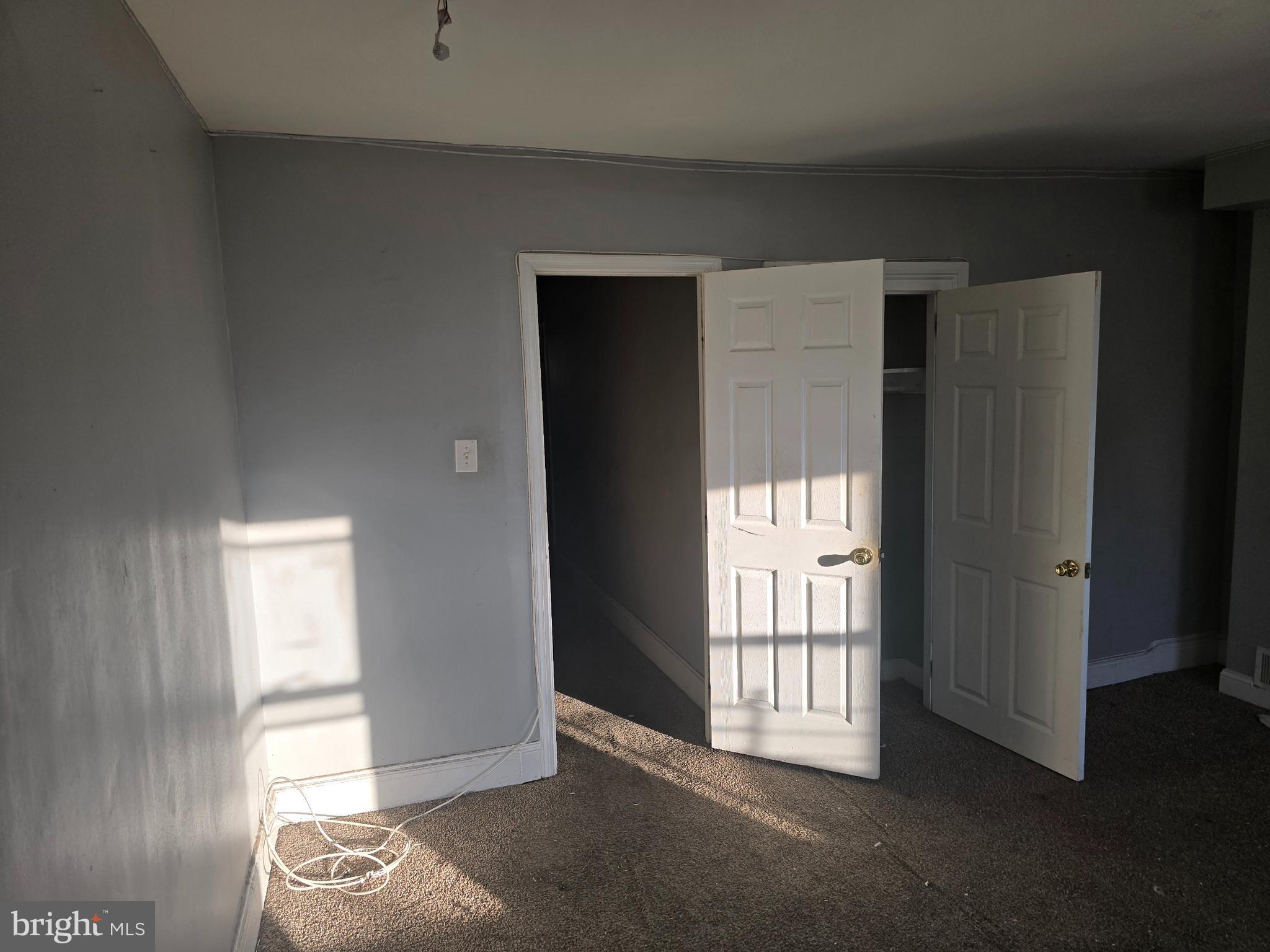 307 South Augusta Avenue Baltimore, MD 21229 - Photo 13 of 22