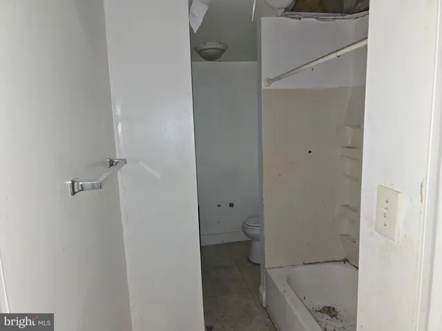 $179,900 | 307 South Augusta Avenue, Baltimore, MD 21229