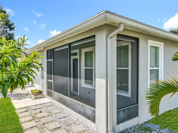 $605,000 | 6953 Tettenhall Lane, Windermere, FL 34786