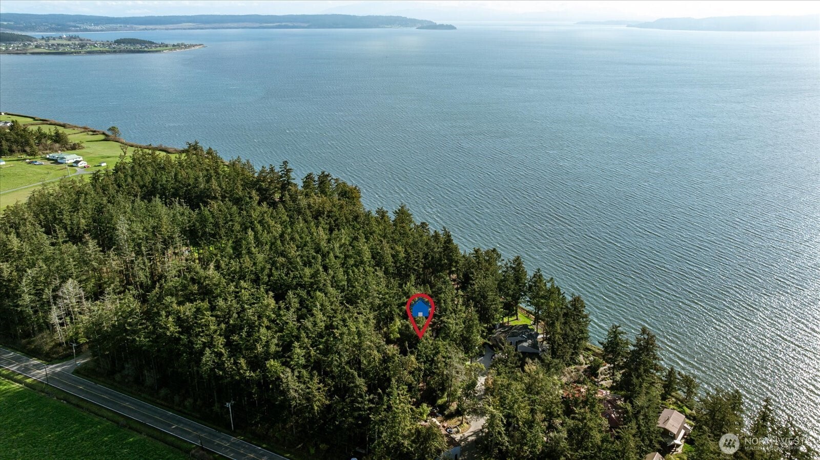 1012 North Scenic Heights Road Oak Harbor, WA 98277 - Photo 18 of 25 a view of a lake