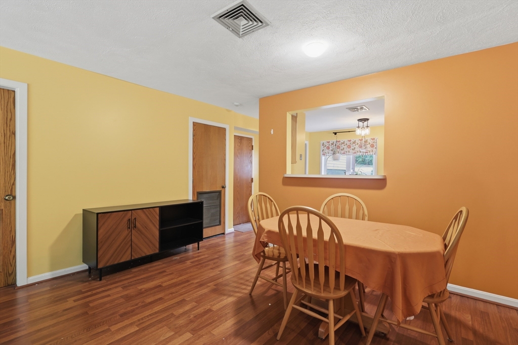 330 Sunderland Road, Unit 7 Worcester, MA 01604 - Photo 8 of 24