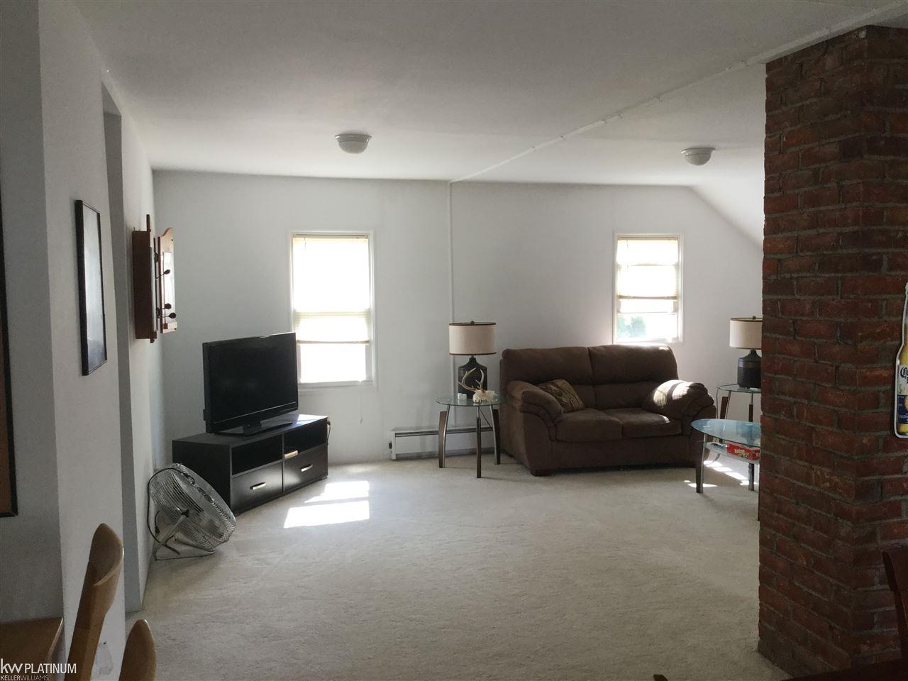 96 Riverside Drive Mount Clemens, MI 48043 - Photo 27 of 35 Master Bedroom