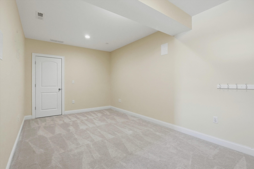 23 Apache Way, Unit 23 Westford, MA 01886 - Photo 31 of 42