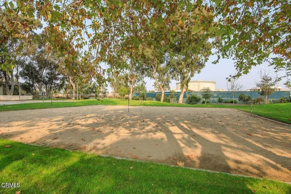 a view of outdoor space with entertaining space