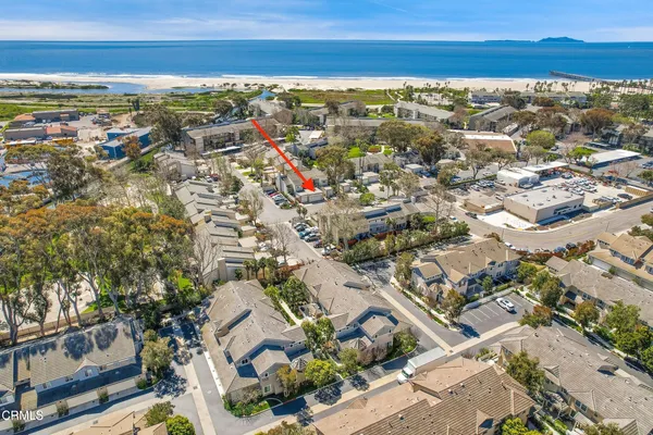 a view of outdoor space with city view