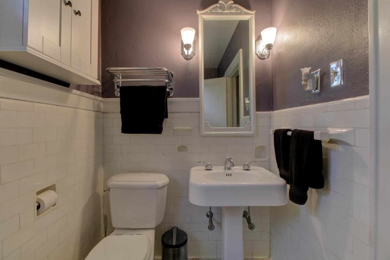 1917 Greenwood Road Southwest Roanoke, VA 24015 - Photo 24 of 45 Full Bath (upstairs)