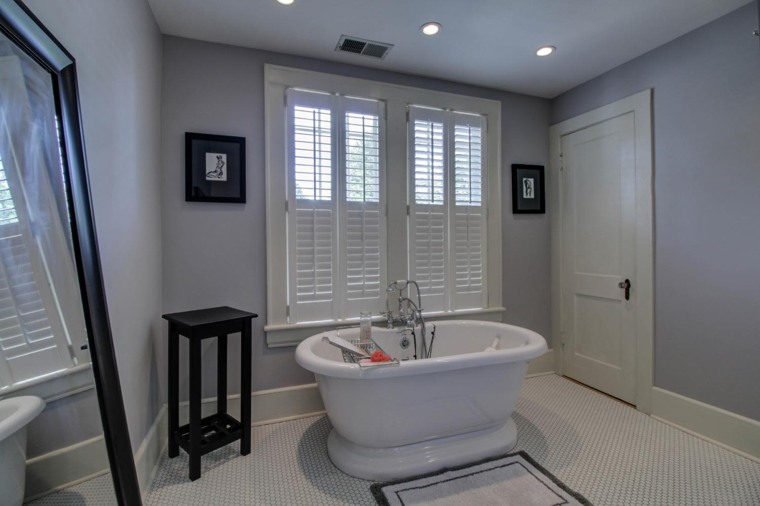 1917 Greenwood Road Southwest Roanoke, VA 24015 - Photo 30 of 45 Master Bath