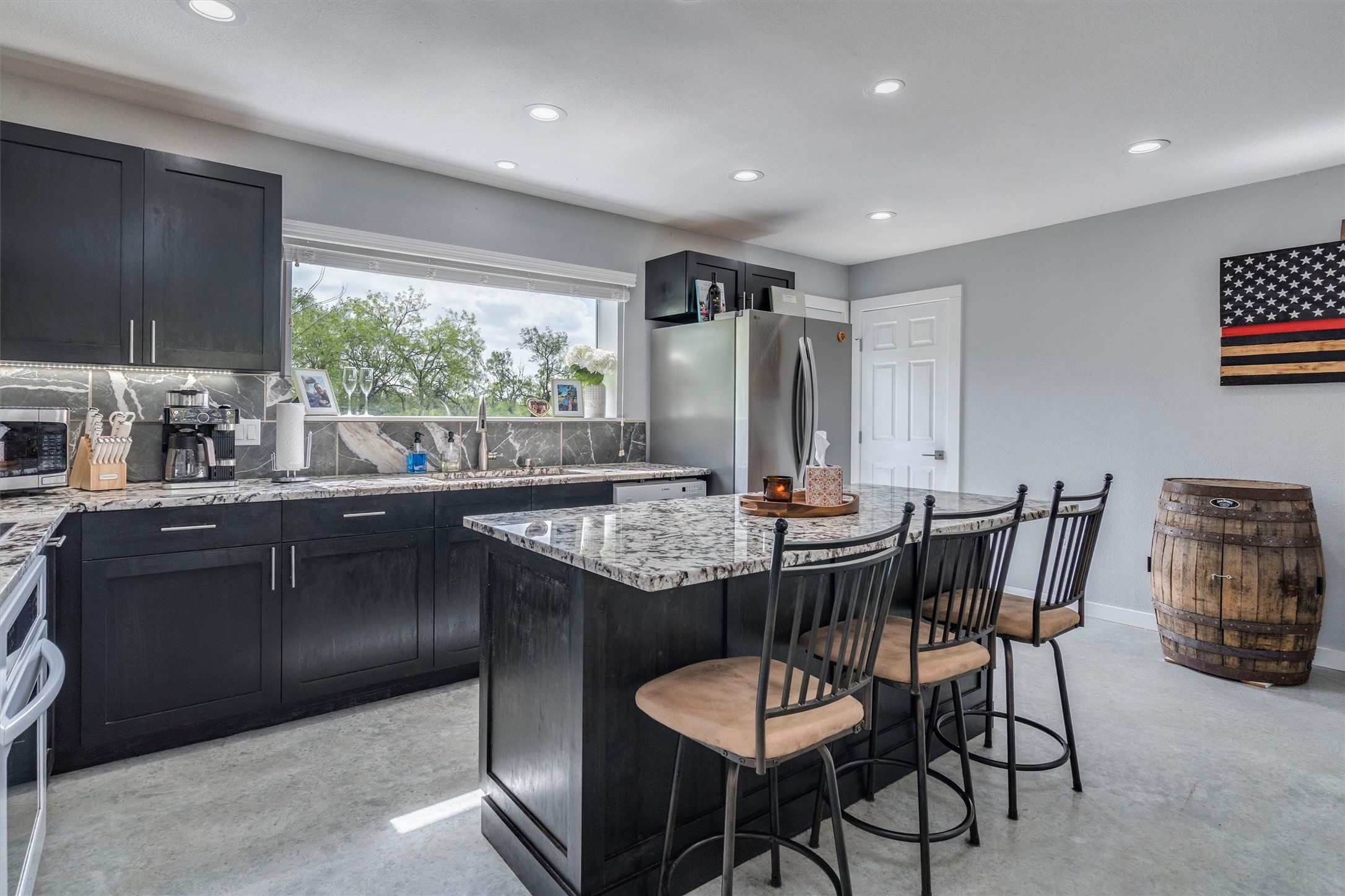 4001 Barth Road Lockhart, TX 78644 - Photo 14 of 28