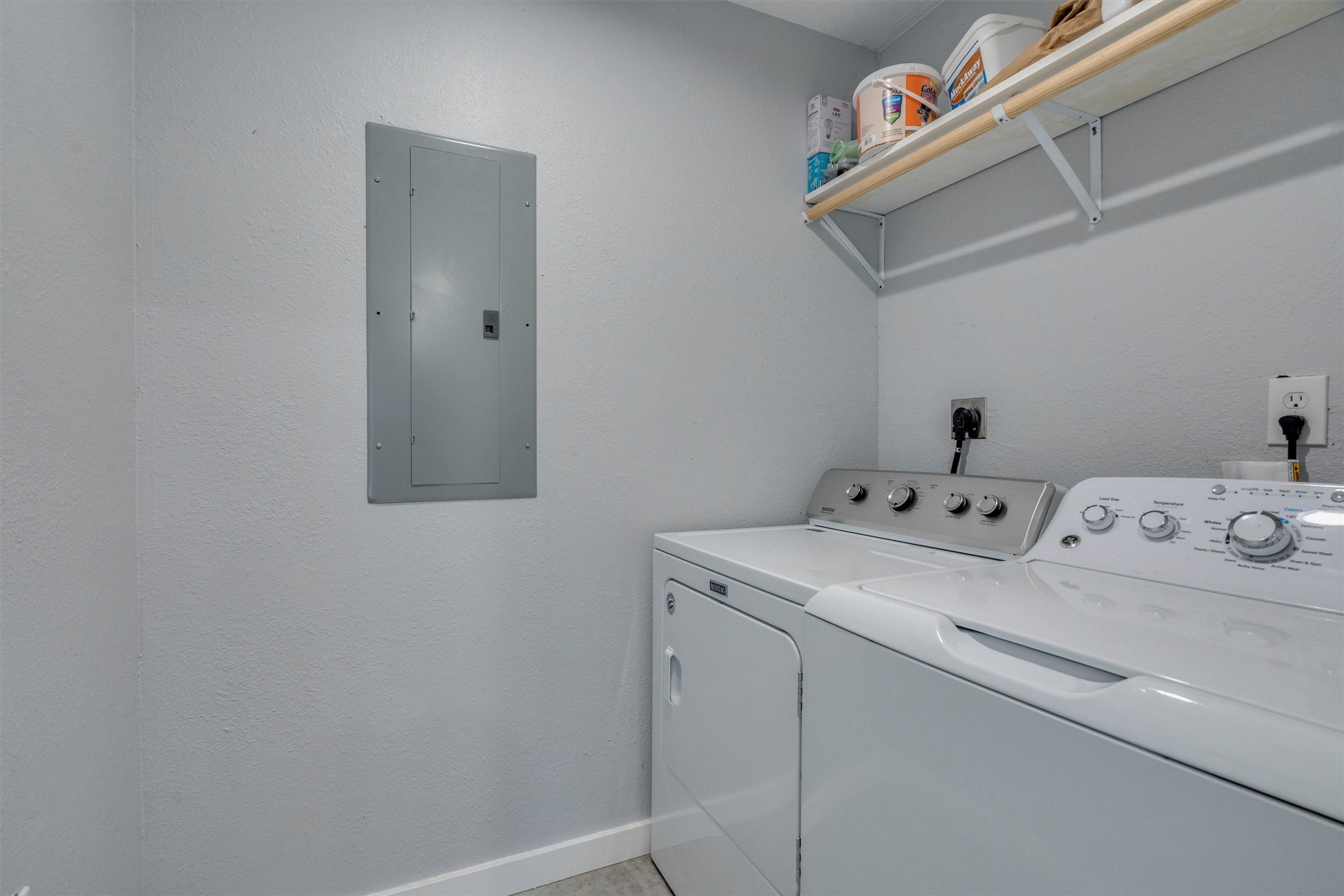 4001 Barth Road Lockhart, TX 78644 - Photo 24 of 28