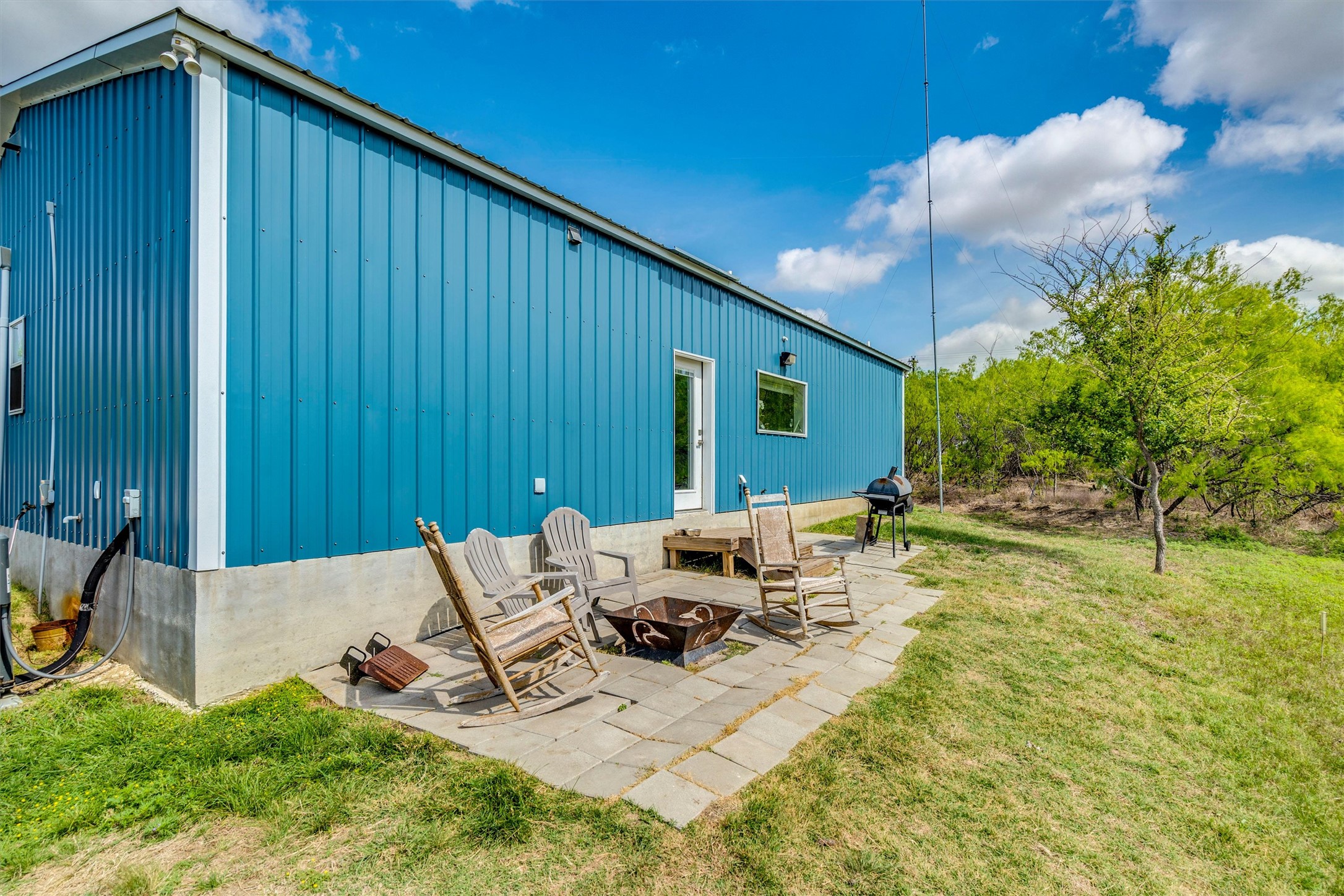 4001 Barth Road Lockhart, TX 78644 - Photo 26 of 28