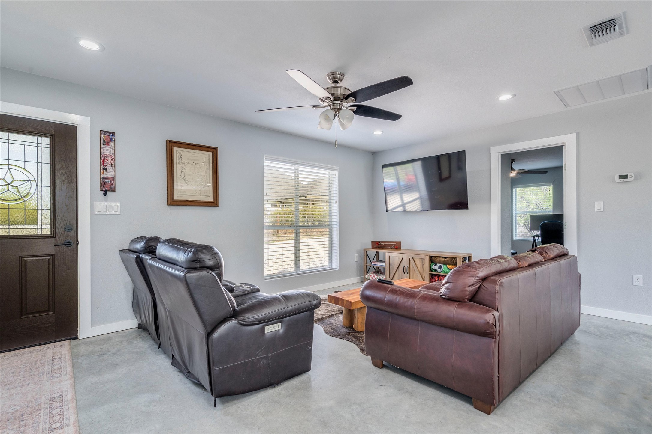 4001 Barth Road Lockhart, TX 78644 - Photo 9 of 28