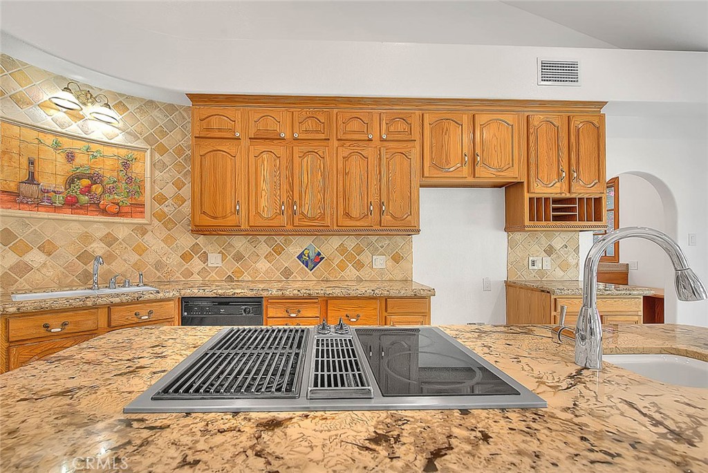 9828 Flying Mane Rancho Cucamonga, CA 91737 - Photo 20 of 75