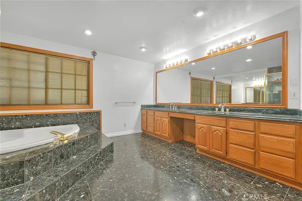 $1,899,000 | 9828 Flying Mane, Rancho Cucamonga, CA 91737